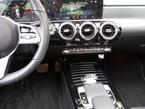 Mercedes-benz A 200 1.3 Cgi Gasolina Advance Sedan 7g-dc