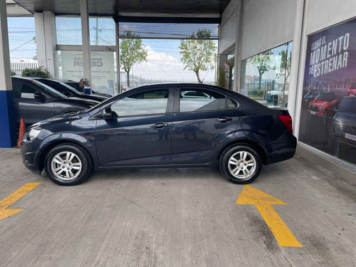 Imagen 4 de 15 de Chevrolet Sonic 2016 4p Lt L4/1.6 Man