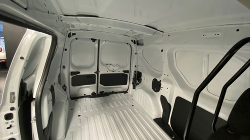 Imagen 9 de 13 de Renault Kangoo Express Confort