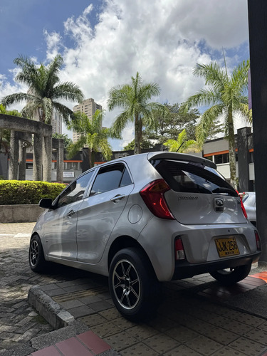 Kia Picanto 1.25 Summa Automático