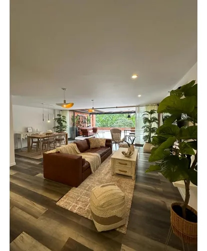 Apartamento En Arriendo Amoblada En Poblado Los Balsos Medellin