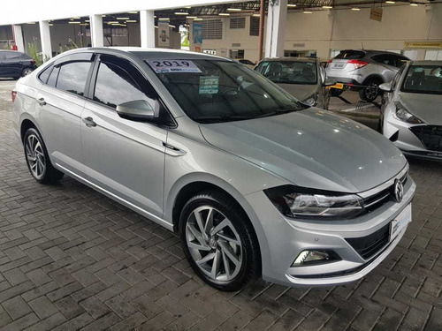 Volkswagen Virtus 1.0 200 Tsi Highline Automático
