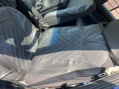 Volkswagen Pointer 1.6 City Plus Mt