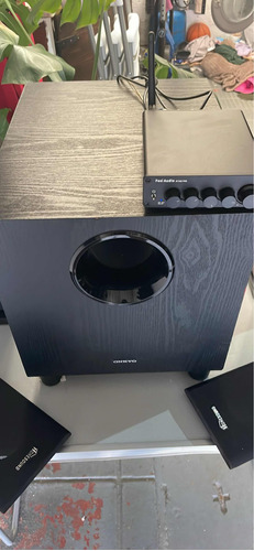 Sub Woofer Onkyo 8 Con Amp Externo  Y 2 Cajas De Piso