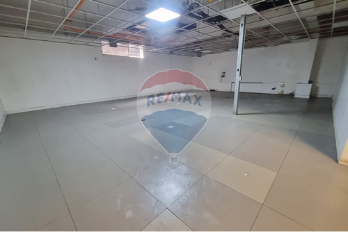 Local Comercial Arriendo