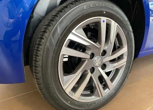 Peugeot 208 Feline Tiptronic 1,6