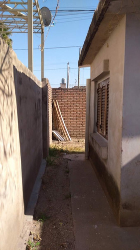 Imagen 14 de 18 de Casa En B° Los Boulevares (rubin) De 2 Dormitorios!!!!