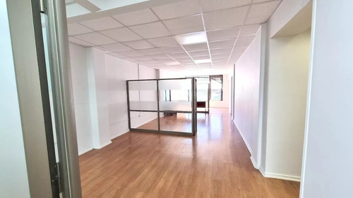 Oficina De 100 M2 A Dos Cuadras Plaza De Armas