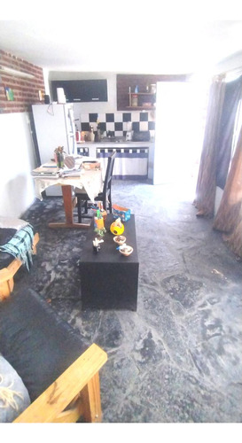 En Venta Casa 2 Dormitorios Depto 1 Dormitorio - La Falda