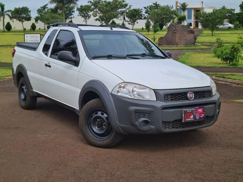 Imagen 2 de 9 de Fiat Strada Mec
