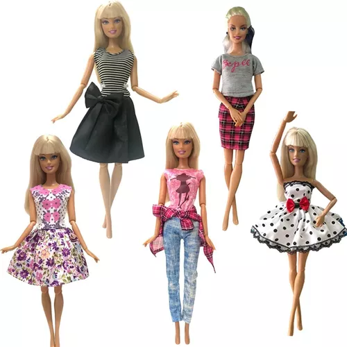 Kit Atacado 5 Casual Roupas + 5 Sapatos Para Boneca Barbie