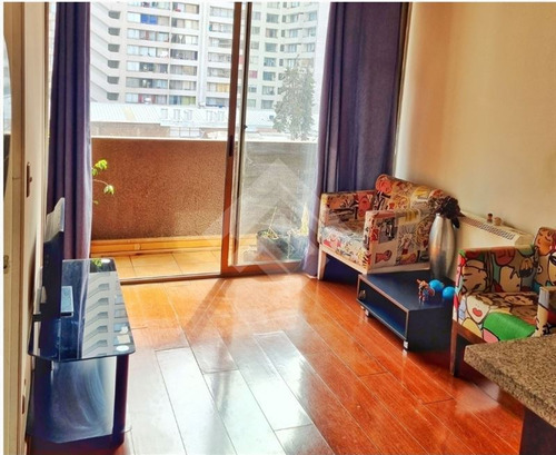 Departamento En Venta De 2 Dorm. En Santiago