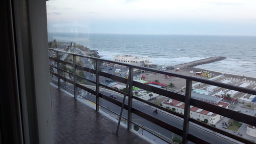 Imagen 2 de 30 de Departamento De 4 Ambientes - Boulevard Maritimo 5600 - Vista Al Mar