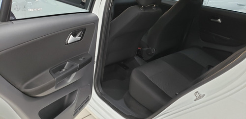 Imagem 10 de 13 de Vw Fox 1.6 Connect Branco 2019 Flex