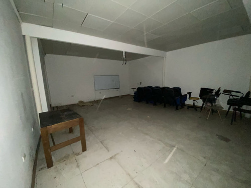 Propiedad De Uso Comercial En Ñuñoa