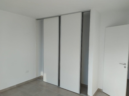 Imagen 10 de 14 de Departamento En Venta En Ituzaingo Norte