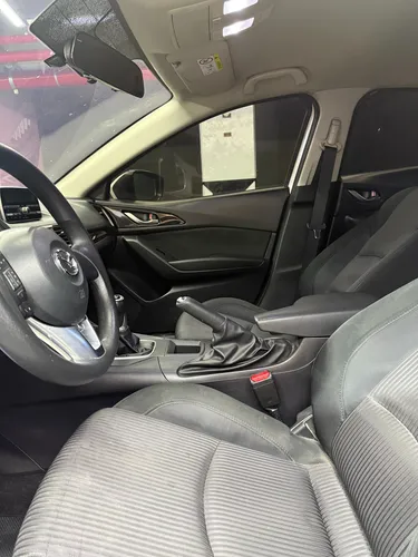 Mazda 3 2.0 Prime