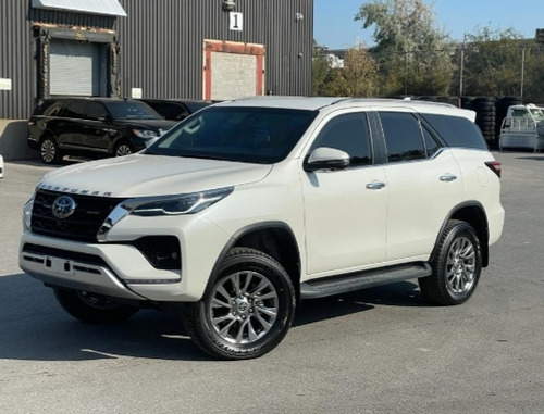 Toyota  Fortuner  Blindado 