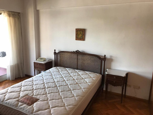 Imagen 20 de 29 de Departamento - Flores