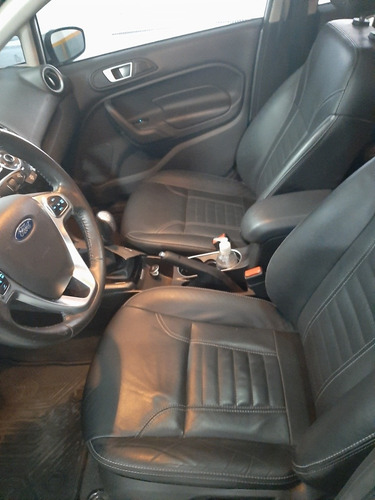 Ford Fiesta Kinetic Design 1.6 Titanium 120cv