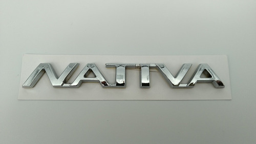 Mitsubishi Nativa Emblema