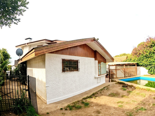 Casa Familiar 291 M2 En 512 M2 Terreno Bosques De Montemar
