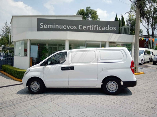 Imagen 2 de 10 de Dodge H 100 2013 5p Van 5vel