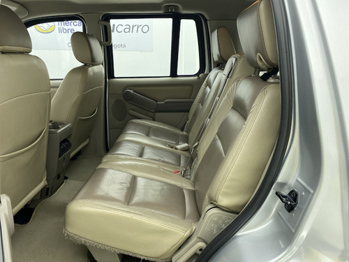 Imagen 18 de 25 de Ford Explorer Xlt 4.0