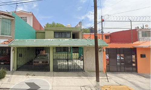 Excelente Oportunidad De Obtener Esta Bonita Casa Por Un Precio Bastante Accesible