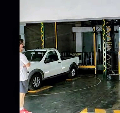 Imagen 3 de 7 de Cochera Oportunidad Microcentro