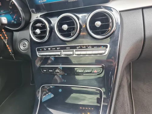 Mercedes Benz C-180 Advantgarde 1.6cc At Aa 4x2