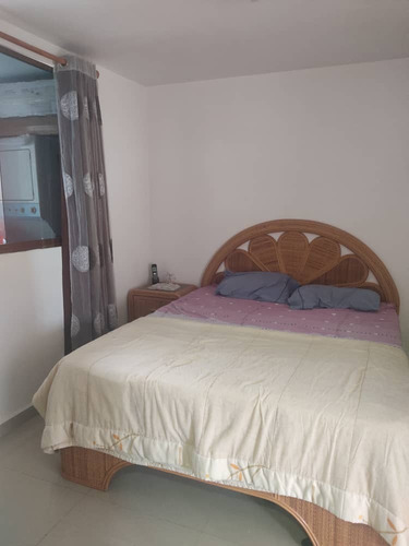 Imagen 10 de 14 de Apartamento Amoblado Edif Orinoco Rosaleda Sur San Antonio