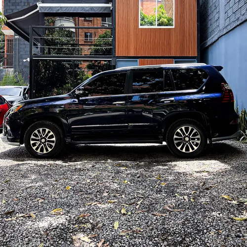 Lexus GX 4.6 460 Premium