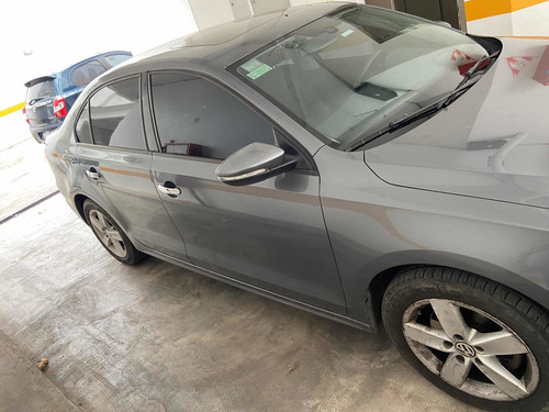 Volkswagen Vento 2.5 Luxury 170cv 2013.