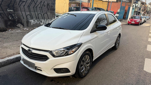 Chevrolet Onix plus 1.0 joy black