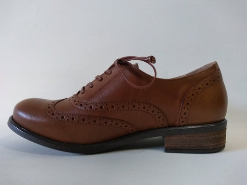 sapato oxford marrom