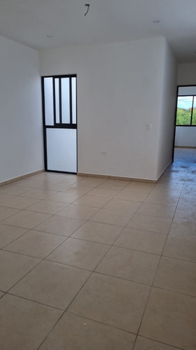 Casa(46) En Venta En Privada Zendera En Conkal