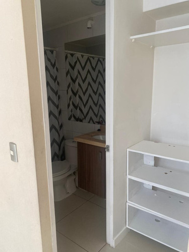 Loft Sin Muebles No Cuenta Con Estacionamiento