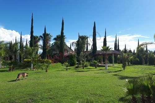 Finca Campestre En Venta / Valle Verde Gto. / Muy Cercano A Libramiento Sur-pte De Queretaro