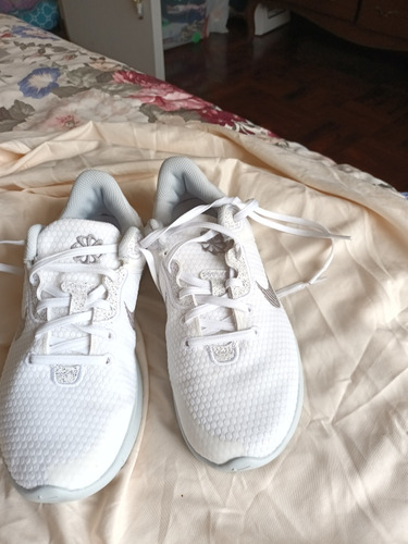 Zapatillas Nike Blancas 1 Solo Uso