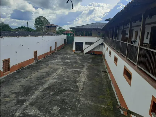 Se Vende Finca De 56 Cuadras Entre Montenegro-quimbaya