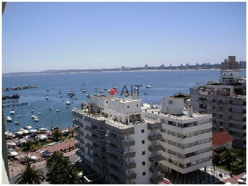 Imagen 3 de 17 de Oportunidad Apartamento 3 Dormitorios En Peninsula Bien Cerca Del Puerto!- Ref: 3214