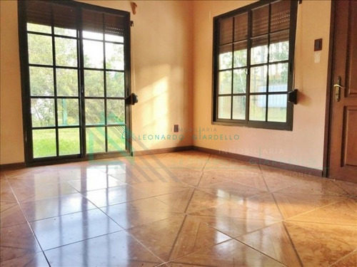 Imagen 12 de 30 de Santa Ana, Colonia - Importante Casa En Zona Balnearia- Ref: 784