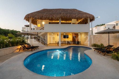 Venta De Penthouse En Puerto Morelos C3811