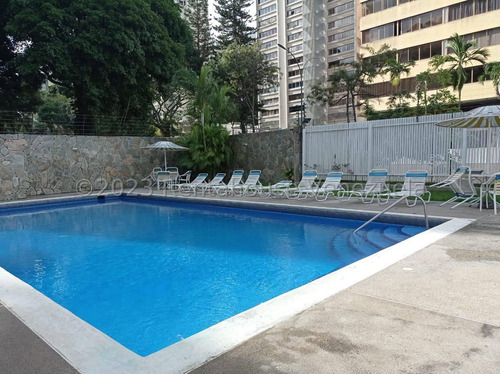 En Venta Bello Apartamento Con Excelente Vista Cod#24-6190