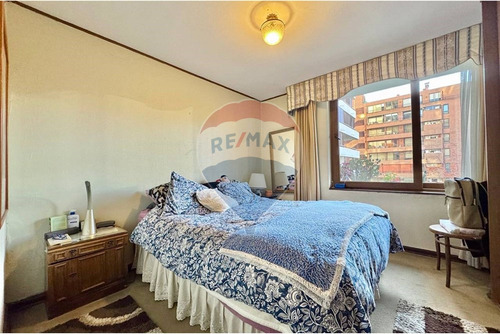 Providencia, 175 Mt Cuadrados Para Remodelar.