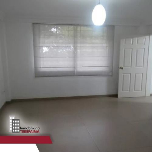 Imagen 7 de 10 de En Venta Townhouse En Loma Mágica...