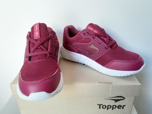 Zapatillas Topper Routine Kids. Talle 33. Zona Olivos.