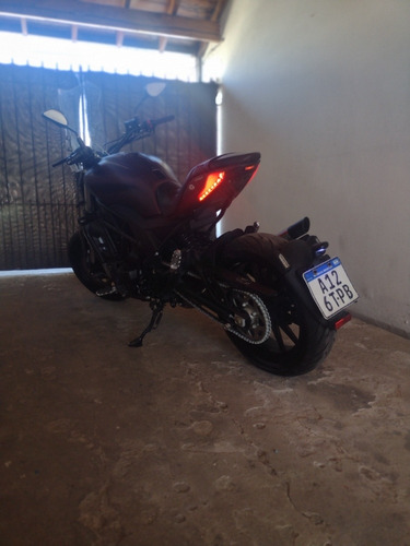 Imagen 9 de 18 de Benelli 502 C