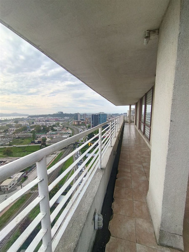 Depto. En Venta 1 Dorm / Av. Pedro De Valdivia / Concepción